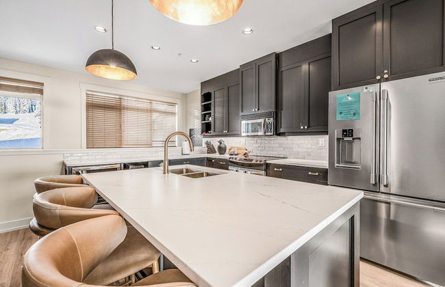 Vista at Big White Amazing Location View - Photo 19