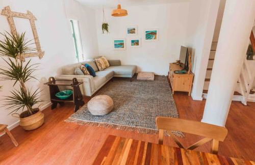 Cascais Surf & Nature Home with Terrace & Yoga Gym near Guincho Beach 2 to 6 Guests - Foto 3