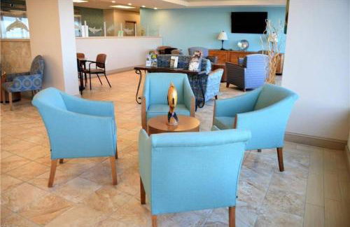 Oceanfront condo, ocean view and indoor pool - Foto 35