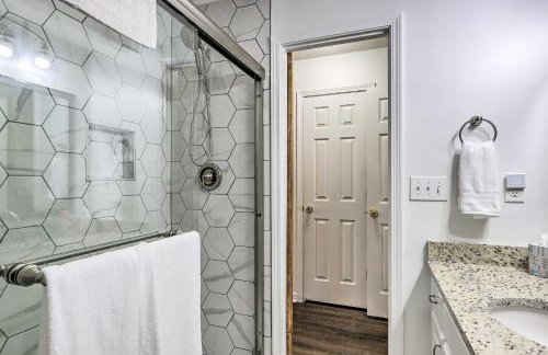 Lakefront Eatonton Home Boat Dock and Fire Pit - Foto 13