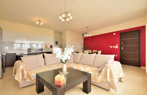 Luxury Suites in Stavromenos - Photo 6