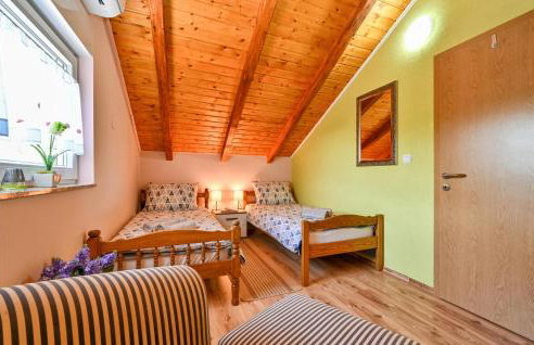 Amazing Home In Susobreg With Wifi - Foto 32