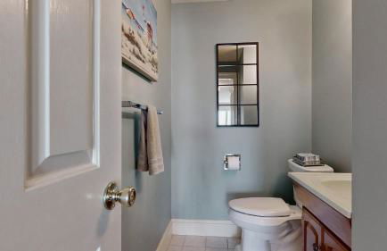 Beauty on the Beach by Bayley Vacation Rentals - Photo 21