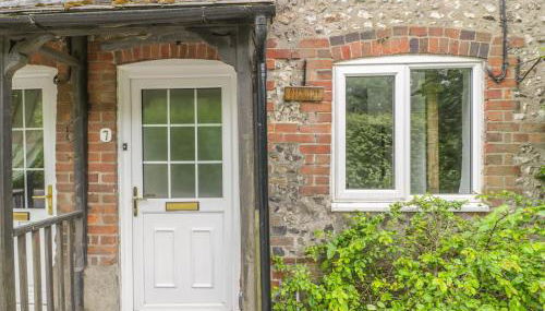 Apple Tree Cottage - Photo 2