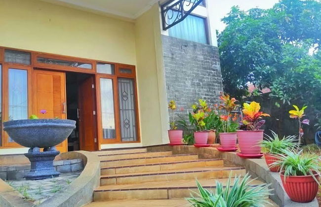 Homestay Semarang - Foto 26