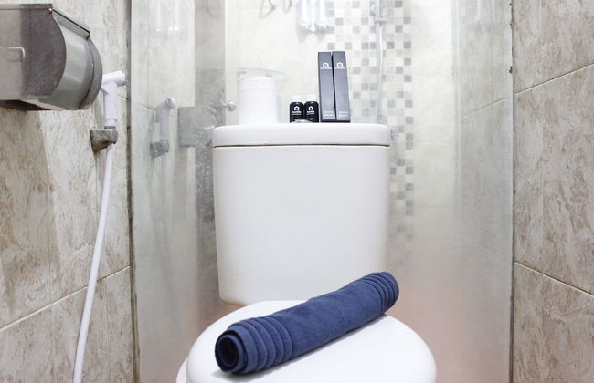 Parquette 2BR Gateway Ahmad Yani Cicadas Apartment - Foto 11