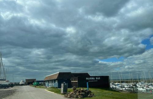 The Cow Shed - Sleeps 4, Parking & Pet Friendly - Foto 39