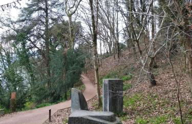 OFERTA ESPECIAL ÚLTIMA HORA - SARAKATUA15 - vistas espectaculares - familias y parejas - 2 dormitorios independientes - amplio salón cocina comedor - tarjeta parking OTA GRATIS - Julio y agosto estancia mínima 7 noches de domingo a domingo - - Foto 53