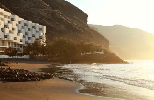 Beach hideaway apartment with modernist design - Foto 25