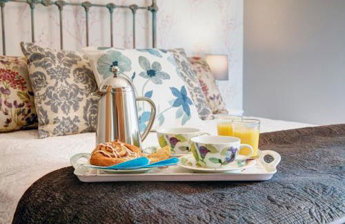 Upper Gelli Luxury Holiday Lodge, Converted Dairy & Cosy Shepherds Huts - Photo 79