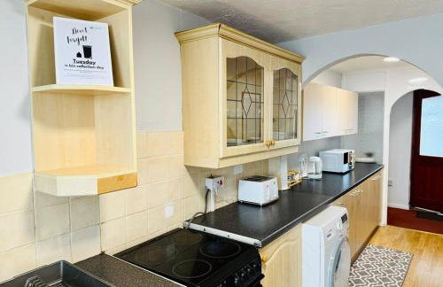 Professional 4BR House - Lace Market, Uni, QMC, City Centre & M1 - Sleeps 8 - Foto 30