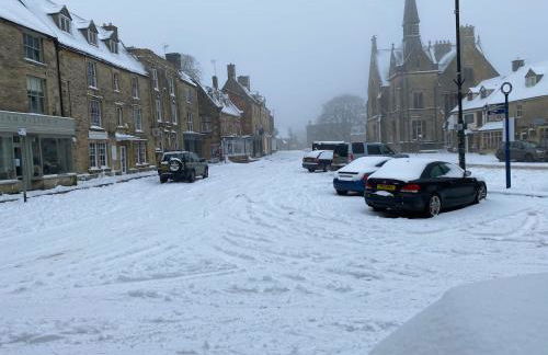 Cotswold apartment with private parking! - Foto 29