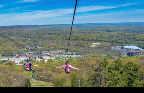 Just renovated Camelback SKI-ON/OFF,SNOW TUBING,PAINTBALL - Foto 25