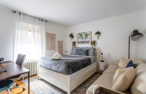 Stamford Bohemian by HarborPoint Downtown &Train - Photo 1