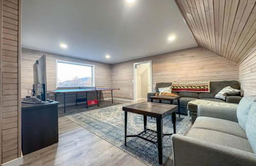 Spa Lodge Sleeps 9 Sauna Hot Tub Mtn Views - Foto 24