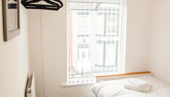 Liverpool 6 beds, Up to 22 percent- Contractors Dream - Foto 3