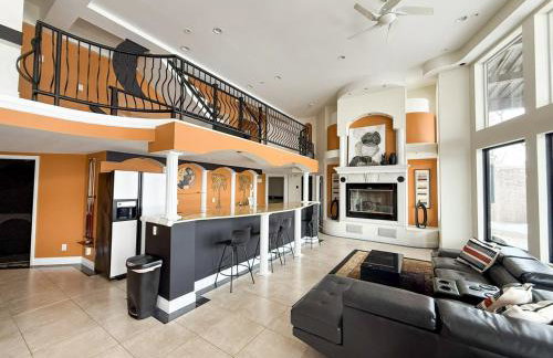 Crystal Palm Lakefront Luxury Home 6 Bed and 5 Bath - Foto 56