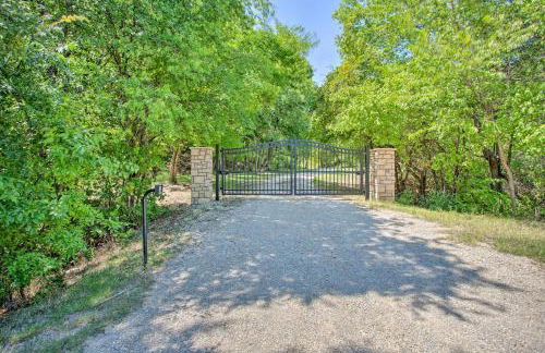 Bright Davis Escape with Screened-In Porch! - Foto 25