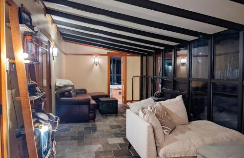 Seasonal Bliss Ski-Hike-Relax - Photo 35