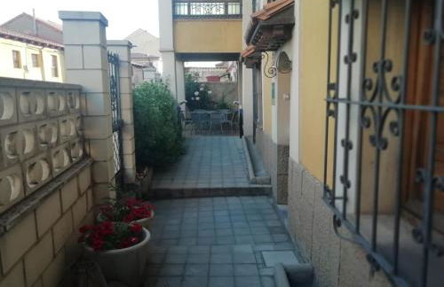 Boleta A 5 minutos de León, casa con jardín - Foto 35