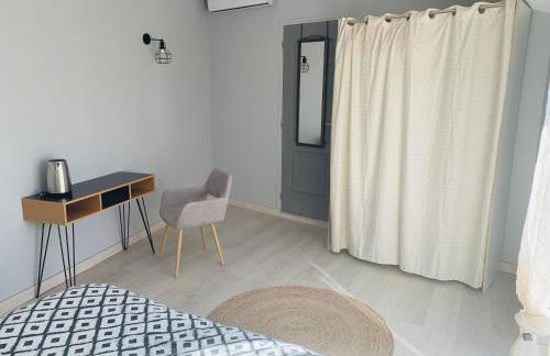 Maison de village au cœur de la Drôme Médiévale - Les Remparts - Drôme provençale - Foto 4