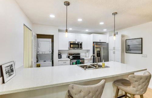 Condo in PGA National Resort with Pool and Spa! - Photo 10