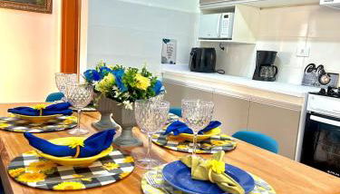 Apto TOP em Ubatuba! Novo, todo equipado e 330m da praia - Foto 2, stove, pet friendly, toaster, minibar