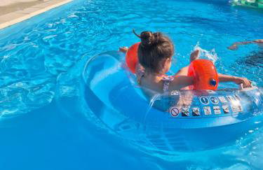 Familyway Croatia Kids Friendly Family villa with privat Pool 50 m2 Slavonski Brod - Foto 10