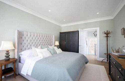 3 Bed Corner House Portobello Rd - Foto 39