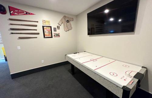 Group House Sleeps 26 THE ATTIC - 2 Miles to Cedar Point - Foto 47