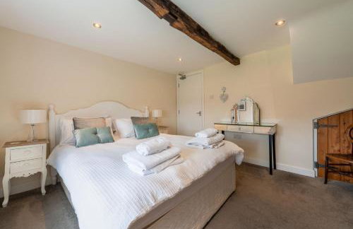 Westside Cottage, Newby Hamlet, Clapham, Yorkshire Dales National Park, Famous Three Peaks, Near The Lake District, Pets Are Welcome, Direct Parking in front of the Cottage & Guest Parking - Foto 49