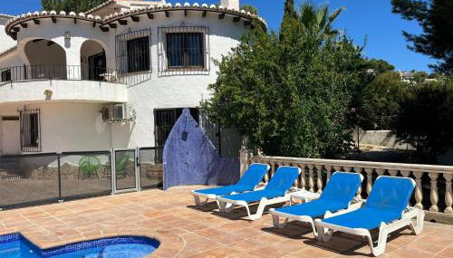 Spacious Child Friendly Villa in Moraira with Seaview - Foto 3, sunbed