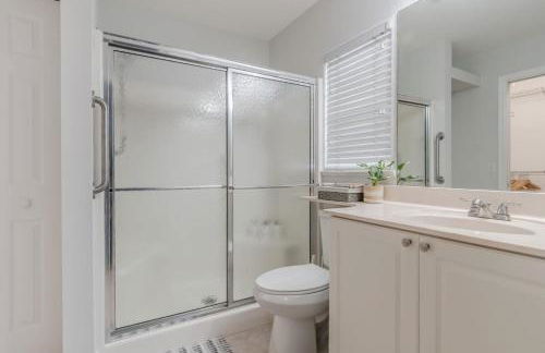 House w pool near McKee Gardens - Foto 16