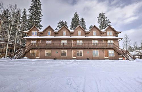 Fireplace and Stream Access Cozy Grand Lake Retreat - Foto 24