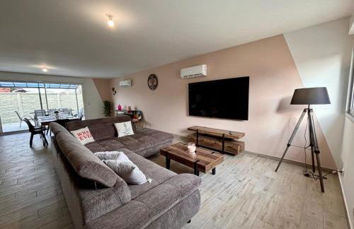 Maison Rosie - Maison moderne cozy avec extérieur - Photo 1