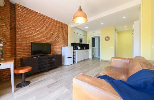 Studio with balcony Everything you need Temporary AMA144 - Photo 1