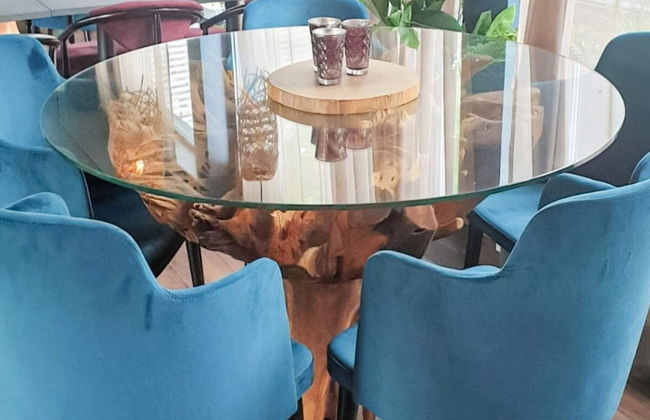 4 Star Vacation Home With Free Breakfast - Foto 13