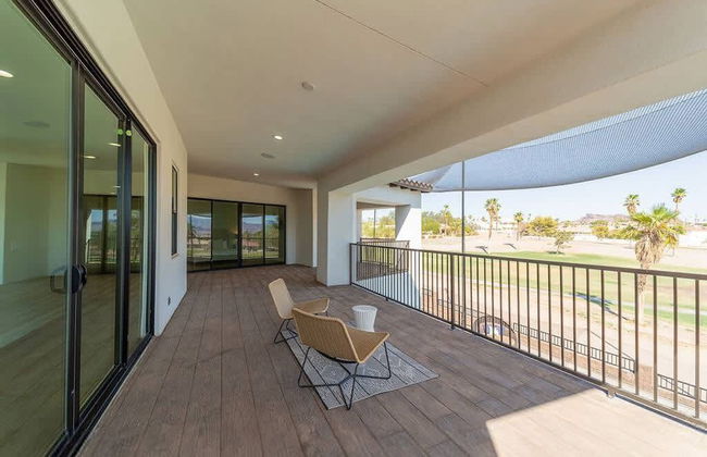 Vanderpump Rules Lake Havasu Luxury Villa w Pool - Photo 44