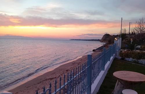 Beachfront Villa Athina - Foto 57