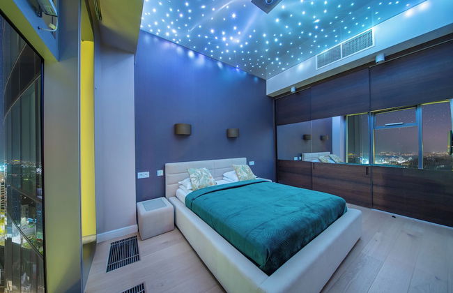 Sky Tower Apartments - Photo 64