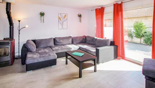 Awesome Home In Morières Les Avignon - Foto 3