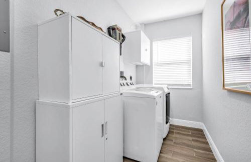 Goodtime House 5 min to Beach, Pool Coming Sept! - Foto 38