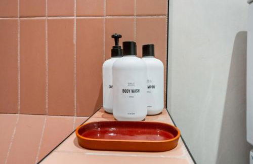 The Hummingbird - Perfect for a family of 4 - Photo 16