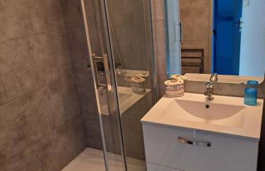 Amoureva B34, T3, vue mer, piscine, parking, clim - Photo 2