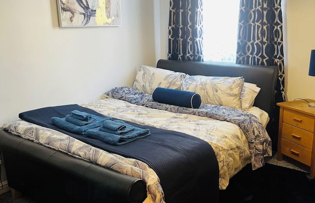 Beautiful 2 - Bed Apartment in Aylesbury - Foto 4