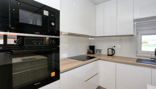 Fjaka holiday home - Foto 4, stove, dishwasher