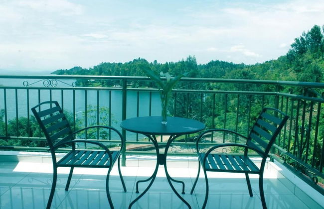 King Room With Nice Lake View - 2 People - Photo 4