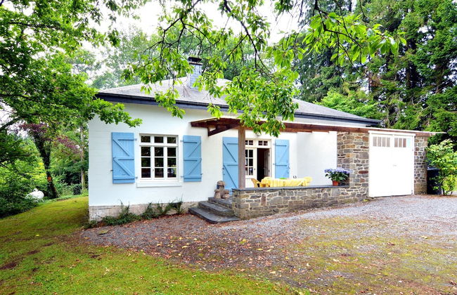 Bungalow in Monceau en Ardenne With Garden - Foto 1