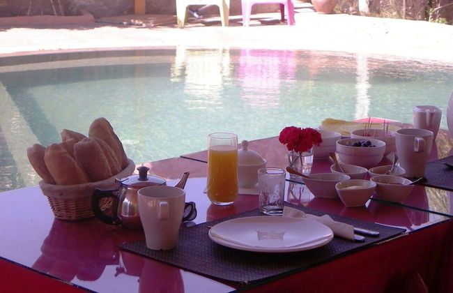 Welcome to Grenadine Double Bedroom and Spacious Garden With Swimming Pool - Foto 14