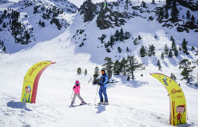 Shusski rental store - Andorra. - Photo 6